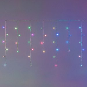 Stalattite 6 x 0,6 metri con Cavo Bianco, 180 LED Crazy RGB Multicolor, Giochi di Luce Automatici